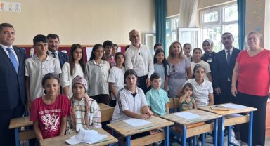 Bakan Işıkhan’ın Genç Hayat Vakfı’nın B.E.S.T Programı’na ziyareti