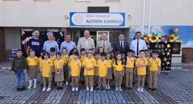 Başkan Aydın: Belediye olarak okullarımızın bütün ihtiyaçlarında yanlarında olacağız