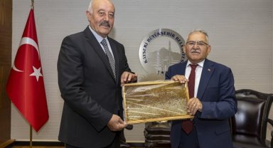 Başkan Büyükkılıç, Başkan Demir ile görüştü