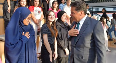 Başkan Özer’den üniversiteye yerleşen öğrencilere tavsiyeler