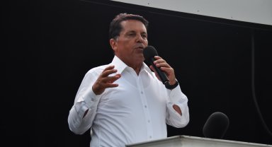 Başkan Özer: Türkiye’de bir rekora imza atarak 77 bin ton asfalt döktük