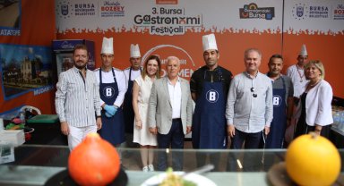 Bursa Gastronomi Festivali’nde 3 günde 500 bin ziyaretçi