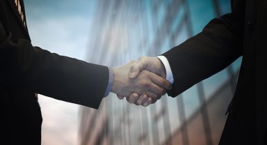 İtalya Başbakan Yardımcısı Tajani, Çin Ticaret Bakanı Wentao ile görüştü
