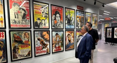 Kayseri Büyükşehir Belediyesinin Nostaljik Film Afişleri Sergisi yoğun ilgi gördü