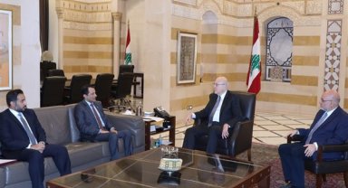 Lübnan Geçici Başbakanı Mikati, Katar'ın Lübnan Büyükelçisi Al-Thani ile görüştü