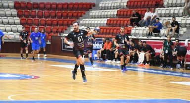 Nilüfer Belediyespor yeni sezonda ilk galibiyetini aldı