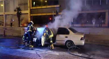 Şanlıurfa'da araç yangınına itfaiye müdahale etti