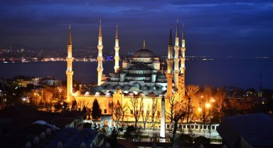 Siyasilerden Mevlid Kandili mesajı