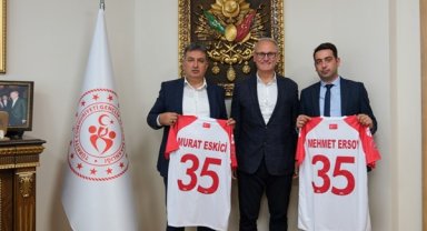 THF Başkanı Kılıç İzmir'de hentbolun gelişimi için görüşmelerde bulundu