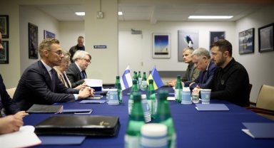 Ukrayna Devlet Başkanı Zelenski, Finlandiya Cumhurbaşkanı Stubb ile görüştü