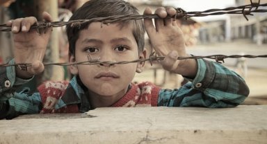 UNRWA ekipleri Gazze'de çocuk felci aşısı uyguluyor