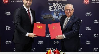 Bakan Güler, SAHA EXPO’da ikili görüşmelerini gerçekleştirdi
