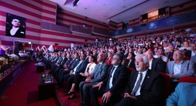 Başkan Aras: Bu ülkede kadın, çocuk, sokak hayvanı olmak zor