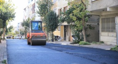 Bayrampaşa’da yol ve kaldırımlar yenileniyor, ulaşım kolaylaşıyor