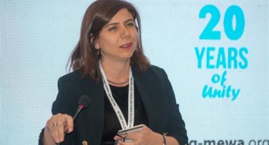 Bucak: Çok dilliliği esas alırsak barış için adım atmış oluruz
