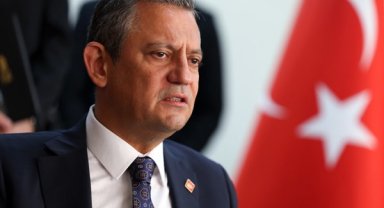 CHP Genel Başkanı Özel, Gazipaşa'da ziyaretlerini sürdürüyor