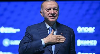 Cumhurbaşkanı Erdoğan: Türkiye olarak zalimin hasmıyız, mazlumun hamisiyiz