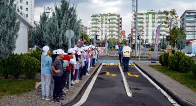 Diyarbakır Büyükşehir Belediyesinden trafik egitimi
