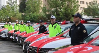 Diyarbakır İl Emniyet Müdürlüğüne 50 araç tahsis edildi