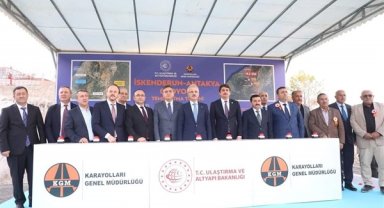 İskenderun -Antakya Otoyolu temeli atıldı