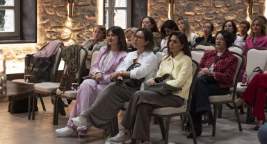 Six Senses, meme kanseri farkındalığı için önemli bir etkinliğe ev sahipliği yaptı