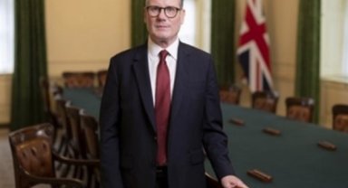 Starmer: Herkesin hak ettiği bakımı sağlayan bir sağlık sistemi inşa edebiliriz