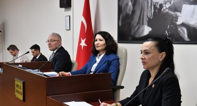Tuzla Belediye Meclisi’nde kadın cinayetleri tartışması yaşandı
