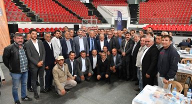 Vali Çiçek ve Büyükkılıç, Muhtarlar Günü’nde muhtarlarla buluştu