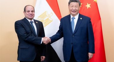 Xi Jinping Mısır Cumhurbaşkanı Sisi ile bir araya geldi