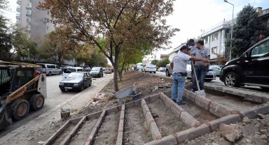 Yenimahalle’nin parklarına detaylı bakım yapıldı