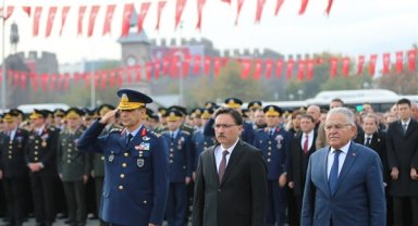 Atatürk, Kayseri’de törenle anıldı