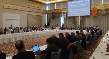 Azizoğlu: Kürt meselesindeki çözümsüzlüğün Türkiye’ye etkileri hissedilmeye başlandı