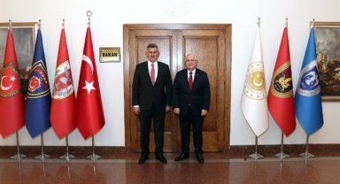 Bakan Güler, Çekya Büyükelçisi olarak atanan Feyzioğlu’nu kabul etti