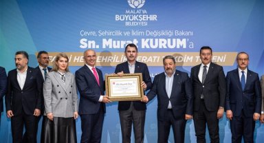 Bakan Kurum’a Malatya'da Fahri Hemsehrilik Beratı verildi