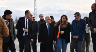 Başkan Büyükkılıç’tan kentsel dönüm projesi çalışmalarına inceleme