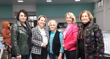 Edremit Belediyesi’nin “Gezici Kadın Destek Ekibi” projesi