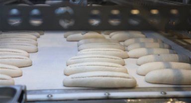 Halk Ekmek fabrikasında üretime robotlar da katıldı
