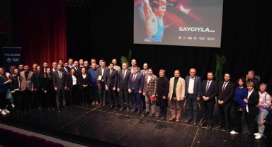 Naim Süleymaoğlu vefatının 7’nci yıl dönümünde Avcılar’da anıldı
