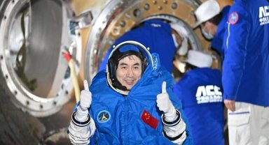 Shenzhou-18, Dünya'ya başarıyla indi