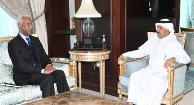 Al Hammadi, Sudan Cumhuriyeti'nin Katar Büyükelçisi Al Dahab ile buluştu