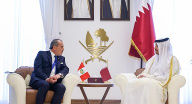 Al-Thani, Peru Cumhuriyeti Dışişleri Bakanı Salcedo’yu kabul etti