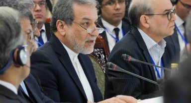 Bakan Araghchi: Papa Francis’in sadık takipçilerine en içten taziyelerimizi sunuyorum