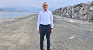 Bakan Uraloğlu'ndan Bahçelievler Belediyesi Afet Koordinasyon Merkezi'ne ziyaret