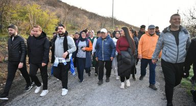 Başkan Büyükkılıç, gençlerle Ali Dağı’nda sabah yürüyüşü gerçekleştirdi