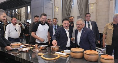 Başkan Büyükkılıç, Vali Çiçek ile Mutfak Sanatları Merkezi'ni ziyaret etti
