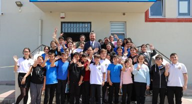 Başkan Duman, Şehit Mesut Taşar Ortaokulu'nu ziyaret etti
