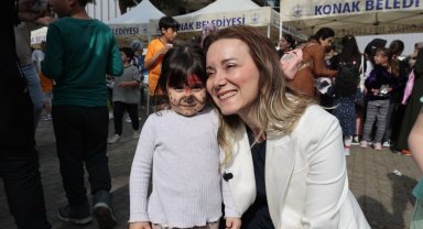 Başkan Mutlu, 23 Nisan kutlamaları nedeniyle çocuklarla buluştu