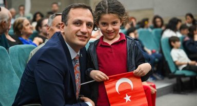 Bornova’da 23 Nisan coşkusu