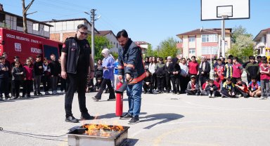 Düzce'de okullarda yangın güvenliği eğitimi