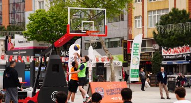 Esenler Belediyesi, sokak basketboluna olan desteğini sürdürüyor